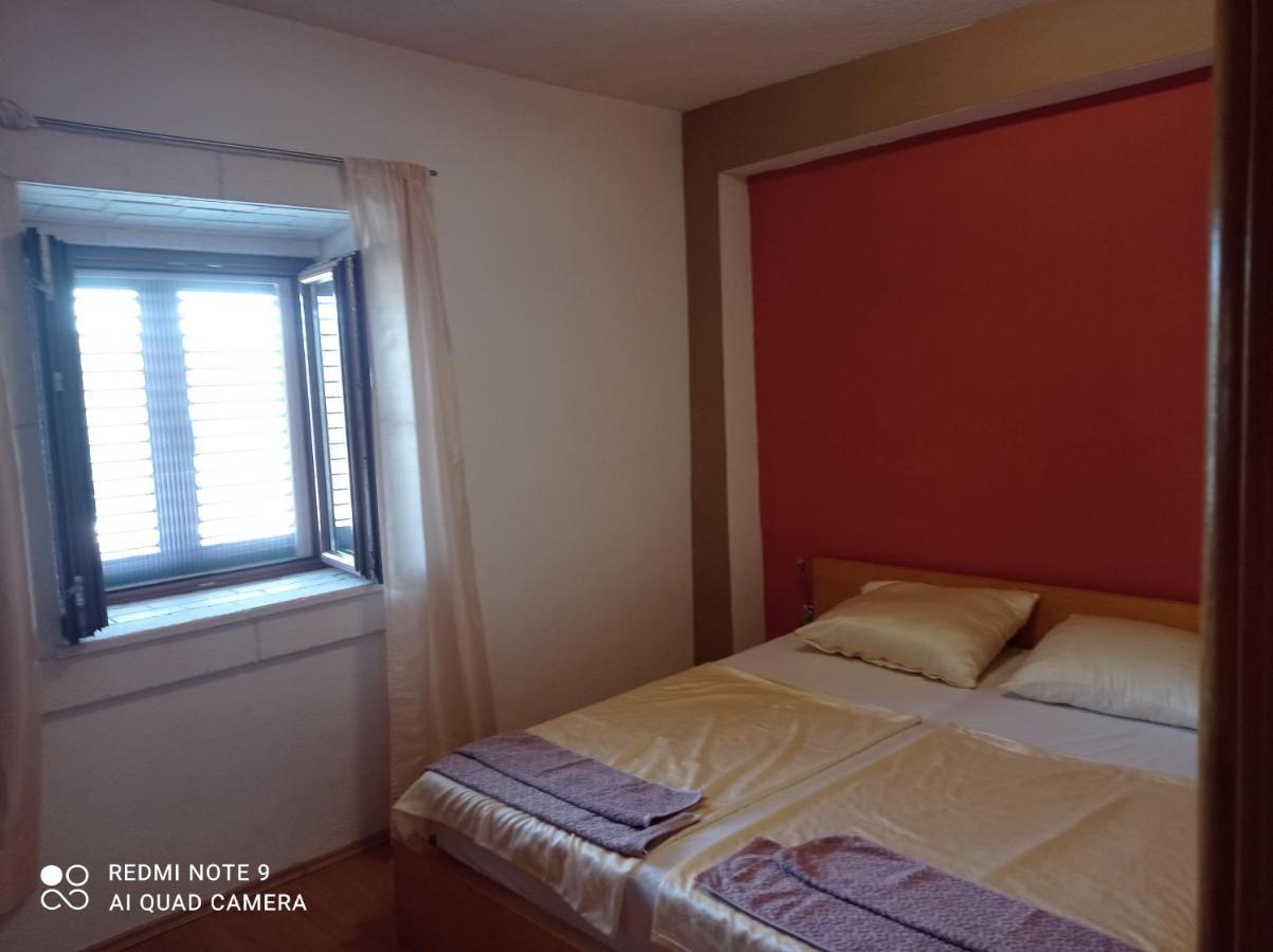 Apartment Nada Rogoznica  Esterno foto